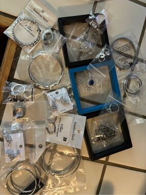 Silver Stainless Steel Phone Ring & Accessory Bundle